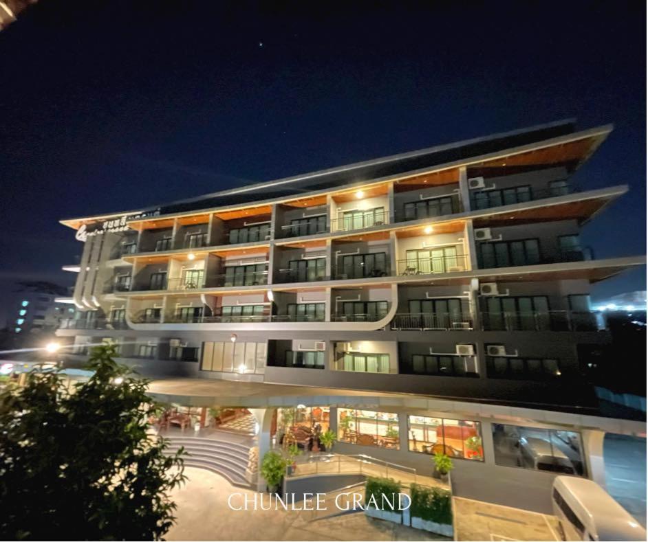 Hotel Chunlee Grand Korat Nakhonratchasima Exterior foto