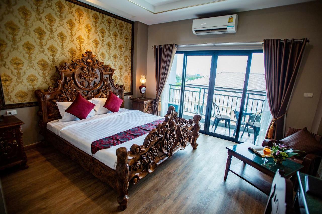 Hotel Chunlee Grand Korat Nakhonratchasima Exterior foto