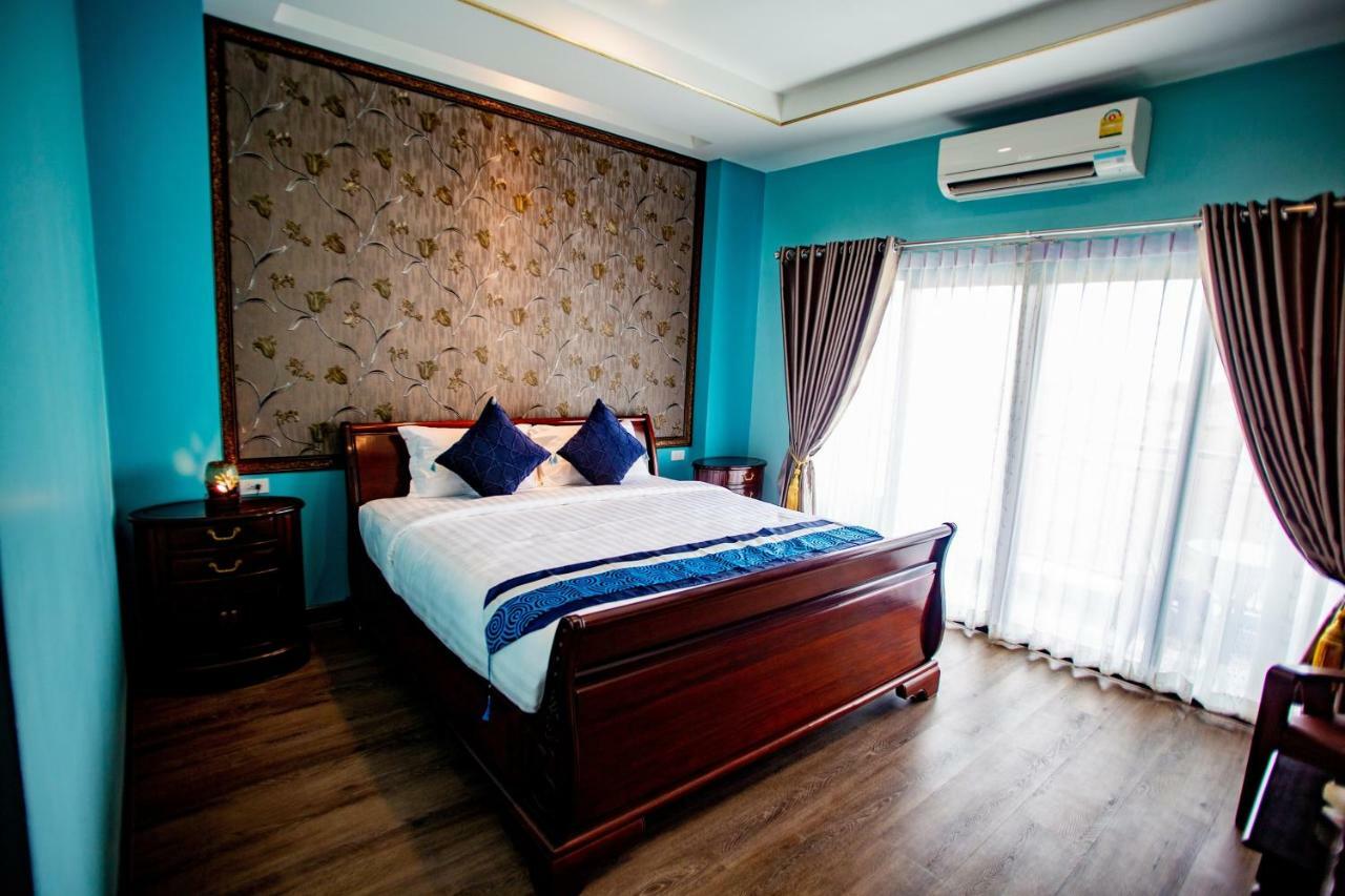 Hotel Chunlee Grand Korat Nakhonratchasima Exterior foto
